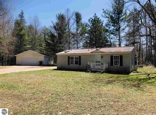 2036 E M 55 Hwy, Cadillac, MI 49601