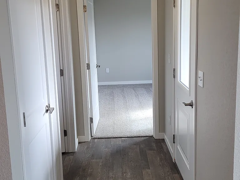 315 228th St #11 — Photo 5