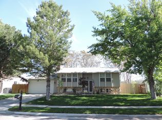 1243 E Buddlea Dr, Sandy, UT 84094