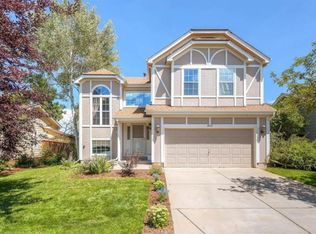 813 Homestead Dr, Highlands Ranch, CO 80126