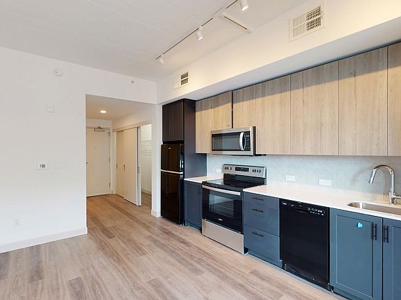 Dining/Living room