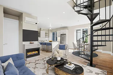 129 Russell Street, #2NC