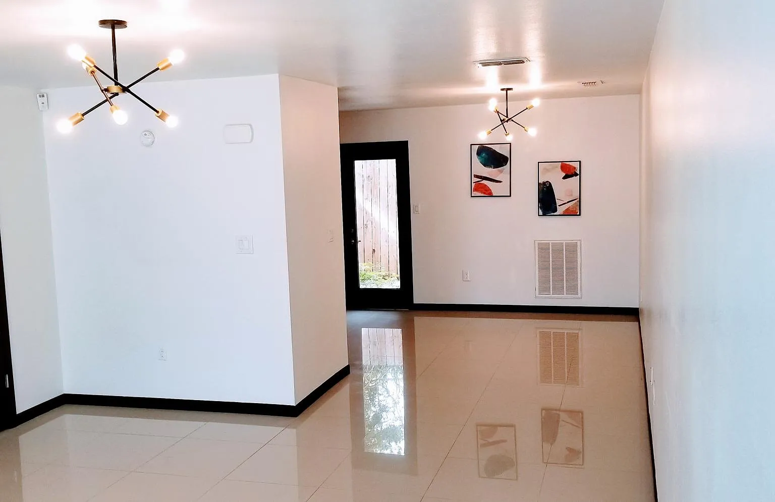 2 bed, 2.5 bath, 1250 sqft, $1,499 — Photo 4