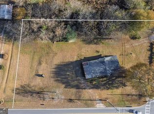 585 Arnold Mill Rd, Woodstock, GA 30188