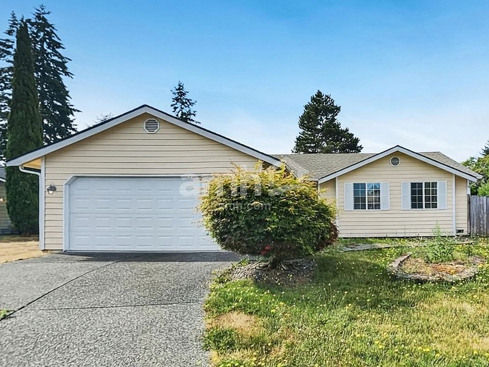 1st image of 1025 89th Dr NE