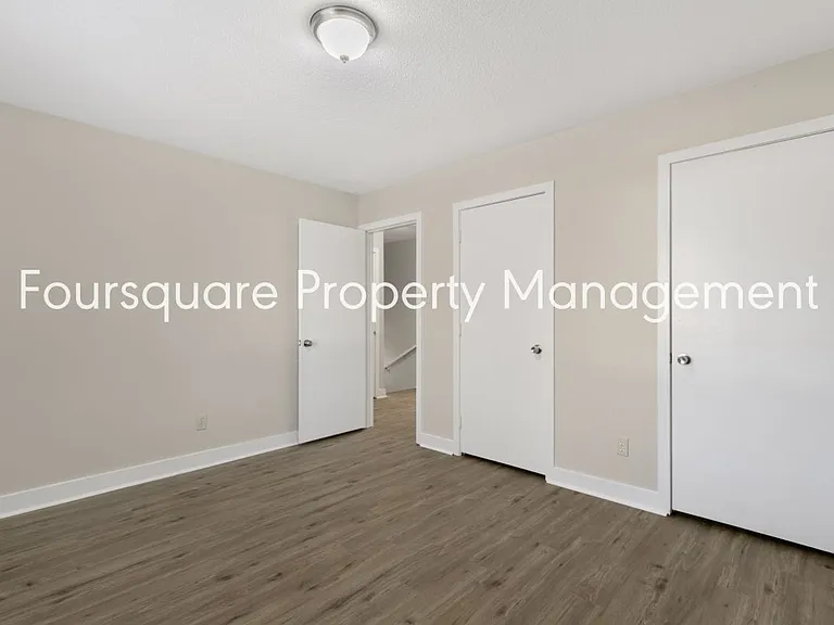 1105 Timber Dr — Photo 22