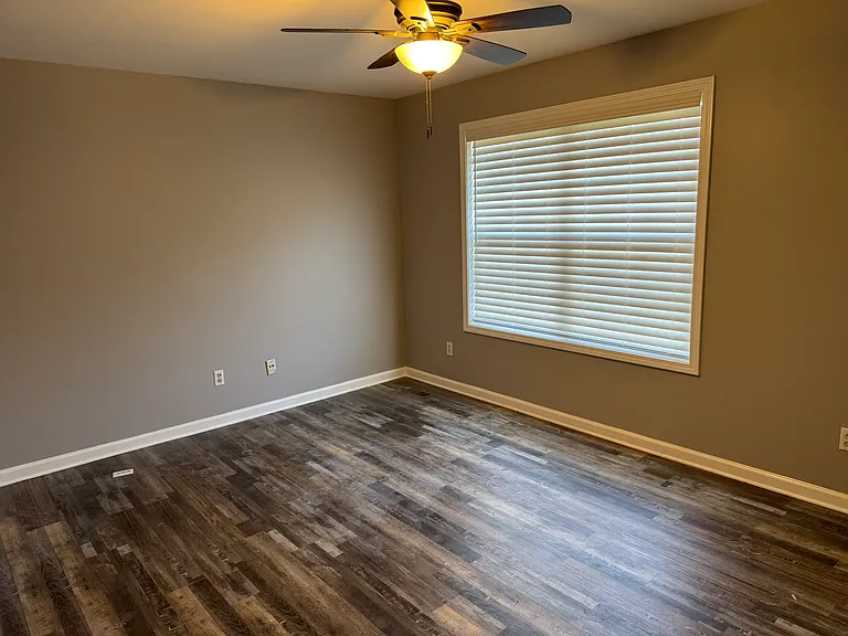 3200 Quiet Way — Photo 10