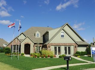 1600 E Boise St, Broken Arrow, OK 74012