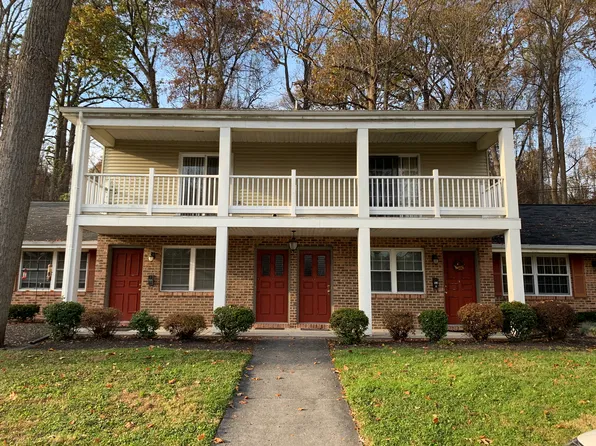903 Rhue Haus Ln #903, Hummelstown, PA 17036