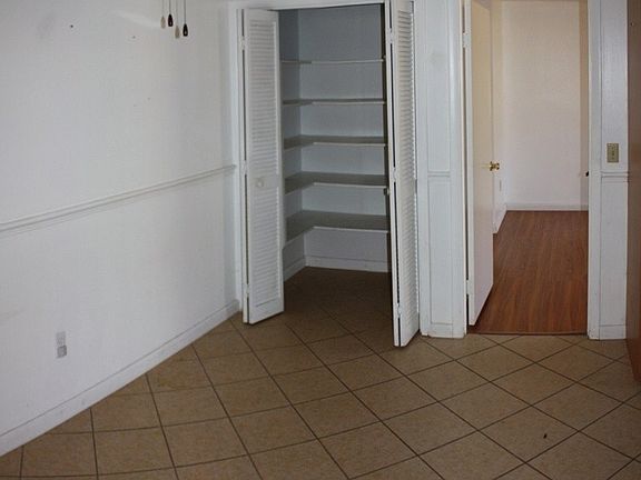 5th image of 1865 SE 14th Ave #1865