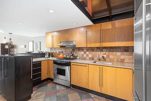 Sold by Compass | media 3