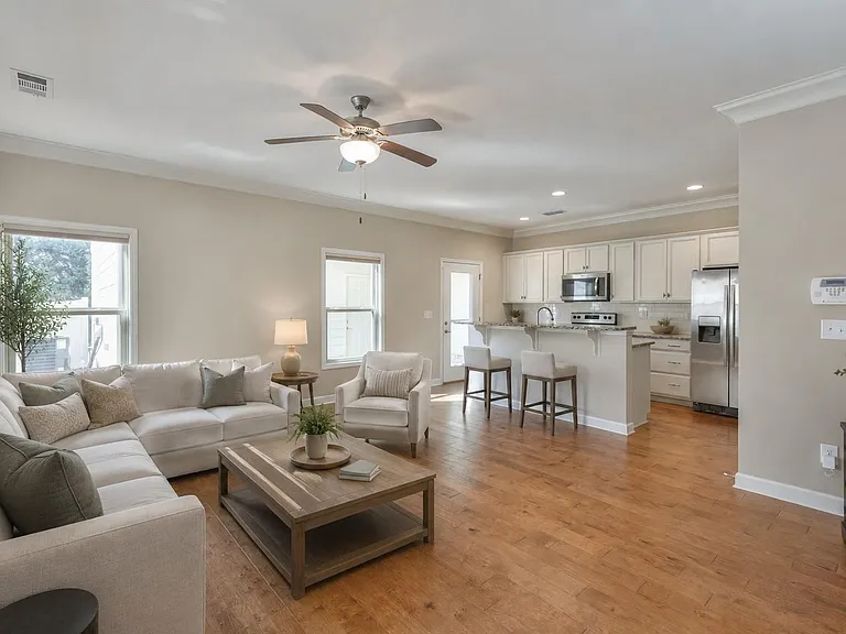 2240 Cason Ln — Photo 8