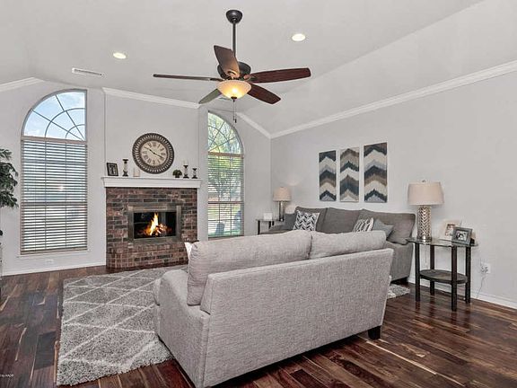 3rd image of 4403 Van Winkle Dr