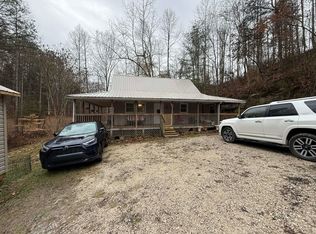 128 Aspen Dr, Louisa, KY 41230