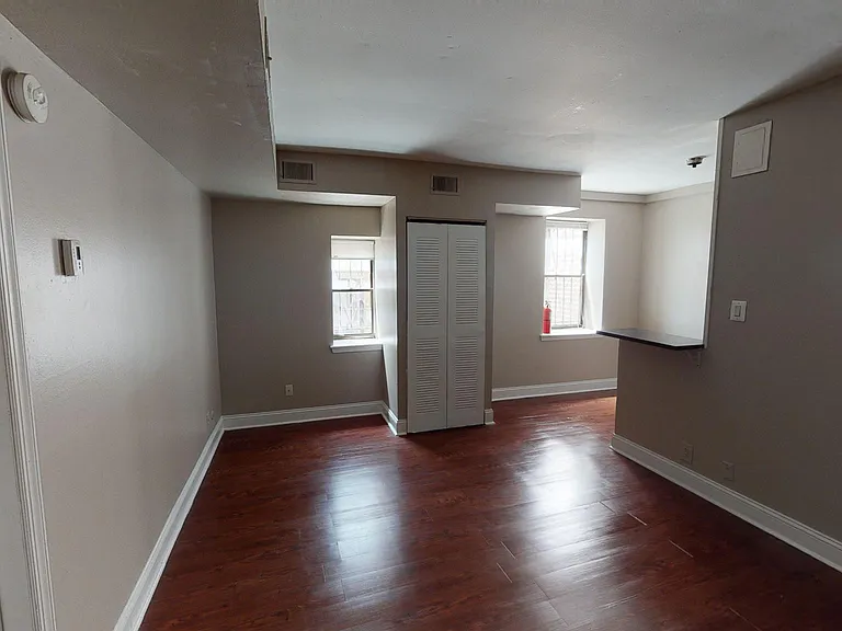 Pine Tower — Photo 20
