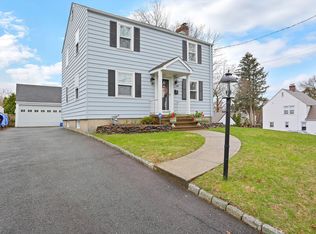 1059 Merritt St, Fairfield, CT 06825