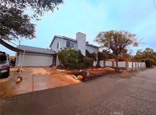 23174 Schumann Rd, Chatsworth, CA 91311