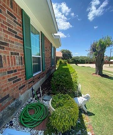 2nd image of 2702 E Wentwood Dr