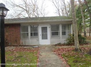 137D Farrington Ct, Lakewood, NJ 08701