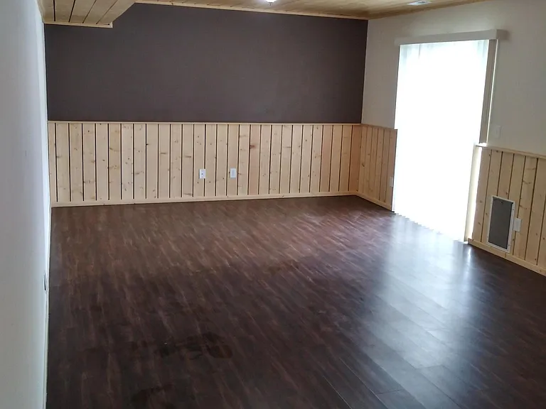 18207 E Montgomery Ave — Photo 6