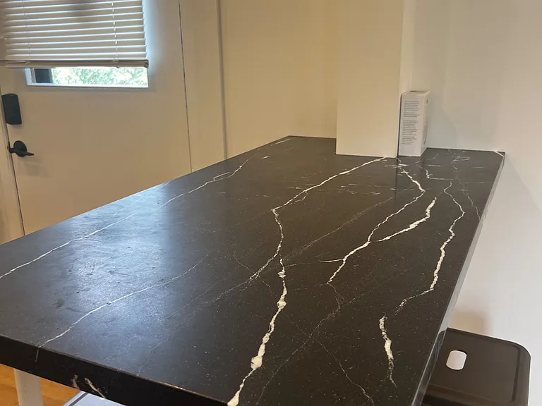 158 Wellington St S #2 — Photo 8