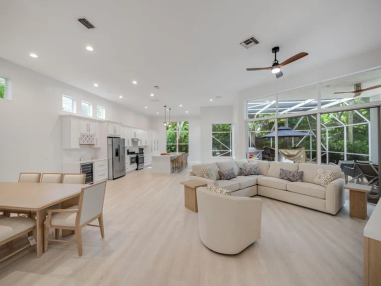 143 Sunset Bay Dr — Photo 4