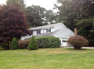 6 Cranbrook Dr, Cape Elizabeth, ME 04107