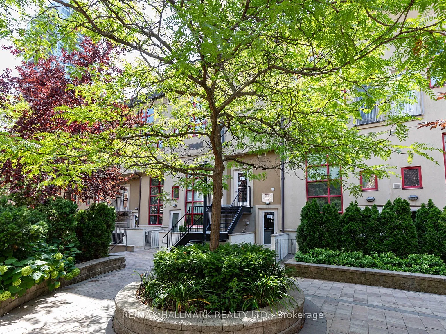 1 bed, $2,350 — Photo 2
