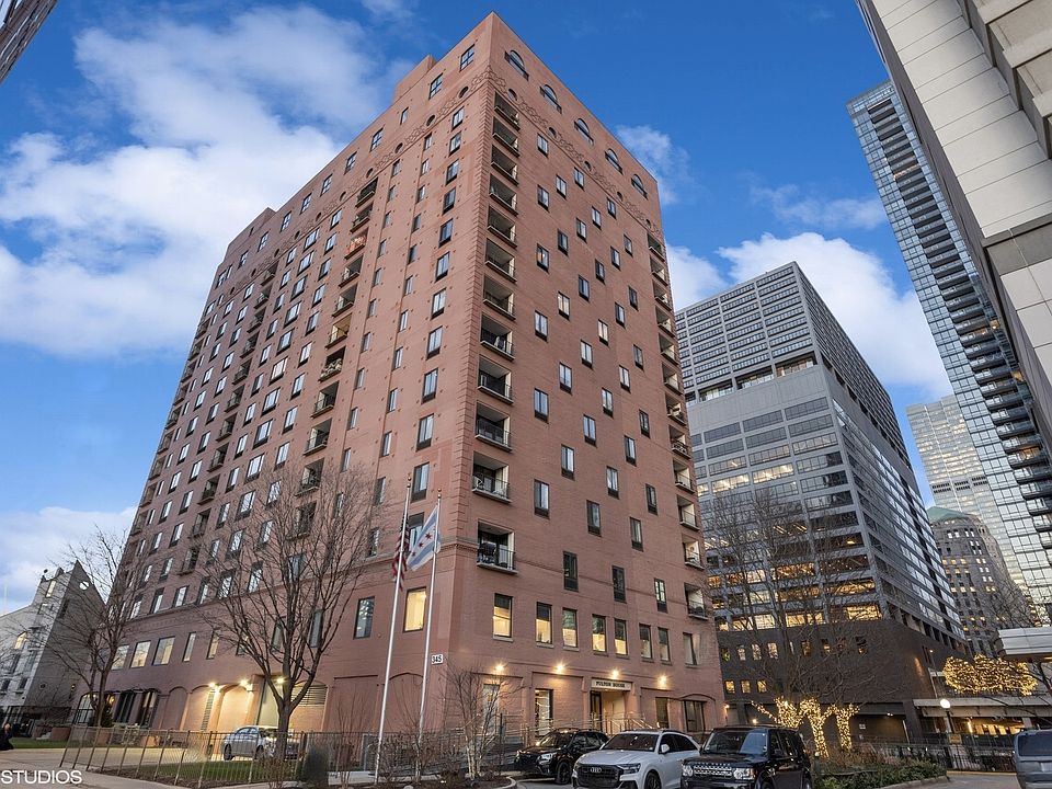 1st image of 345 N Canal St APT 1405