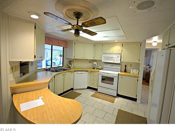 5th image of 3377 Rainbow Ln