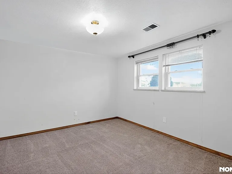 13432 W Alaska Pl — Photo 17