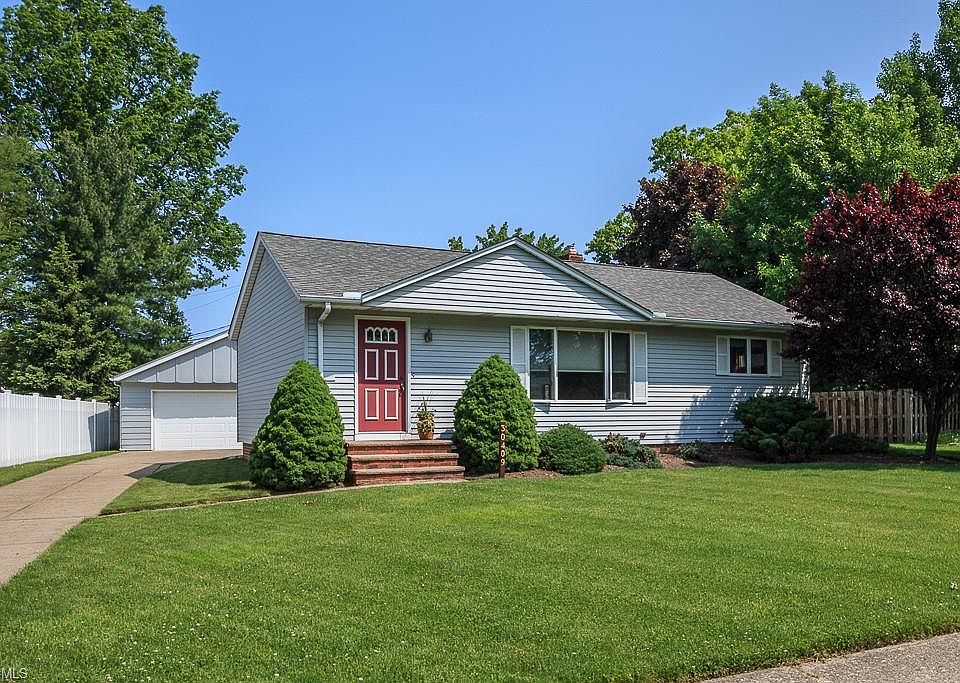 1st image of 30409 Gebhart Pl