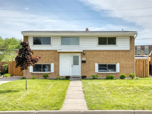 962 Watson Ave, Windsor, ON N8S 3T2