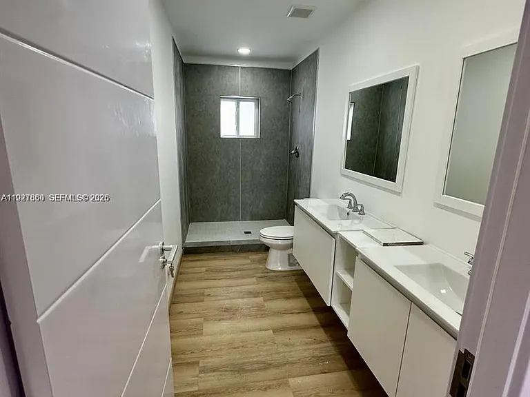 722 NW 6th Ct — Photo 27