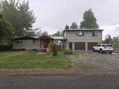 709 9th Ave NW, Choteau, MT, 59422
