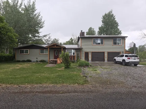 709 9th Ave NW, Choteau, MT 59422