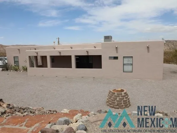 10 Macadamia Rd, Truth Or Consequences, NM 87901