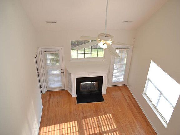 5th image of 5224 Fernland Way