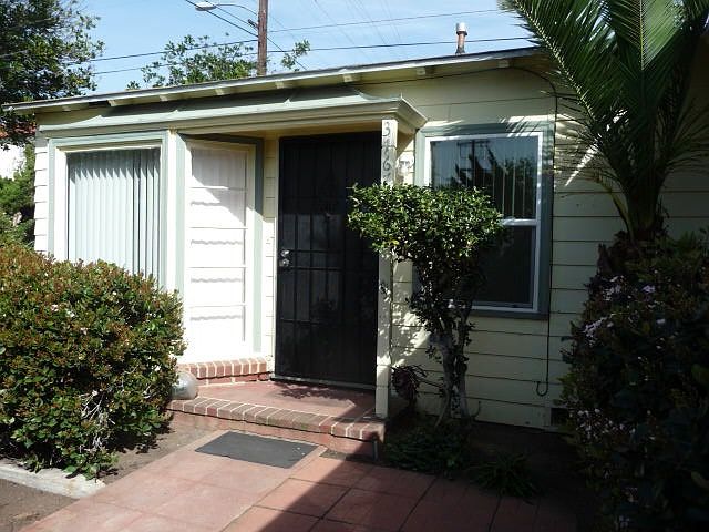 1st image of 3167 Howard Ave