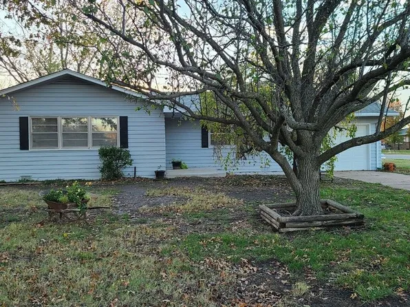 624 Delrose St, Wellington, KS 67152