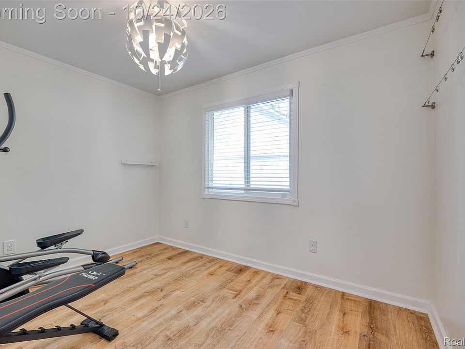 6960 Evershed Ter, photo 23