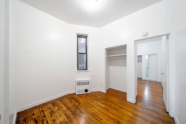 Rented by Douglas Elliman | media 8