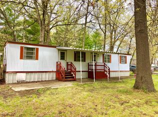 6962 W Snug Harbor Rd, Baldwin, MI 49304