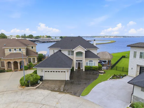 3822 Walden Estates Dr, Montgomery, TX 77356