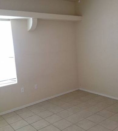 4th image of 1825 Gladys Dr APT 14