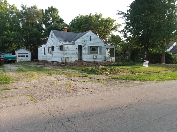 2210 Coronette Ave, Dayton, OH 45414