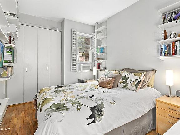 5th image of 331 W 21st St APT 1FE