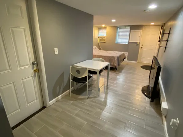231 Arlington Ave #1, Jersey City, NJ 07305