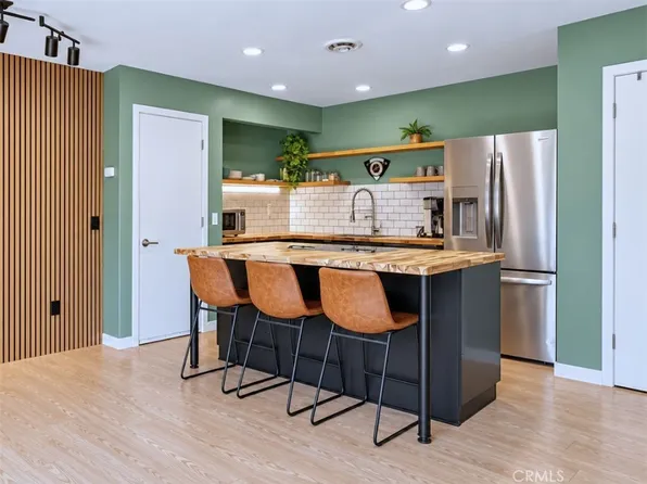 1642 Iowa St Unit A, Costa Mesa, CA 92626