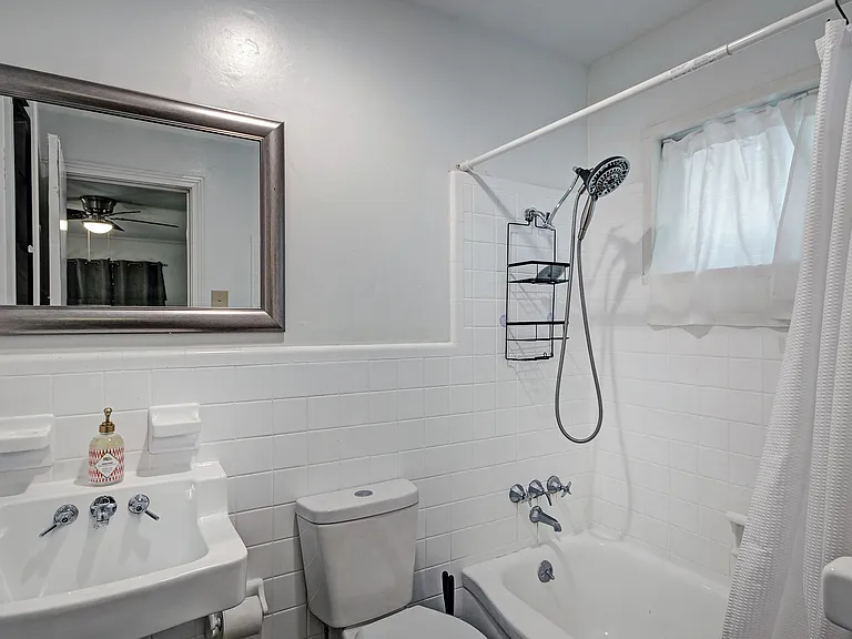 1015 Adkins Blvd — Photo 25